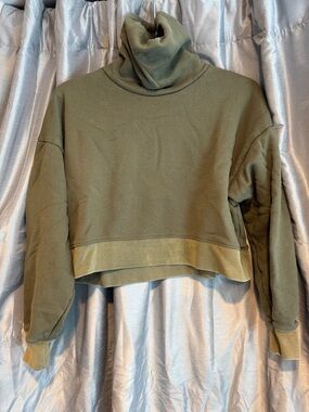 Ninety Percent Cropped Olive Green funnel neck Sweatshirt size Medium